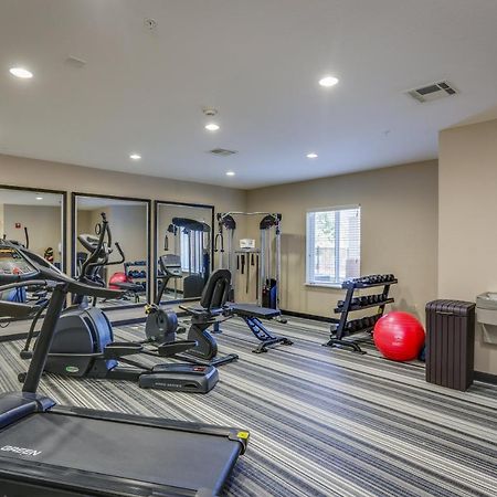 Candlewood Suites College Station By Ihg Bryan Dış mekan fotoğraf