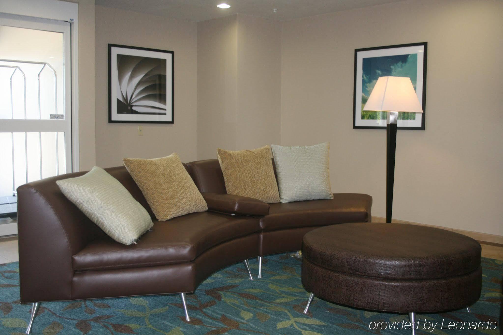 Candlewood Suites College Station By Ihg Bryan Dış mekan fotoğraf