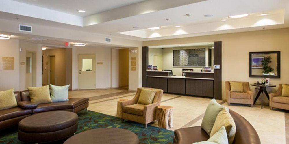 Candlewood Suites College Station By Ihg Bryan Dış mekan fotoğraf