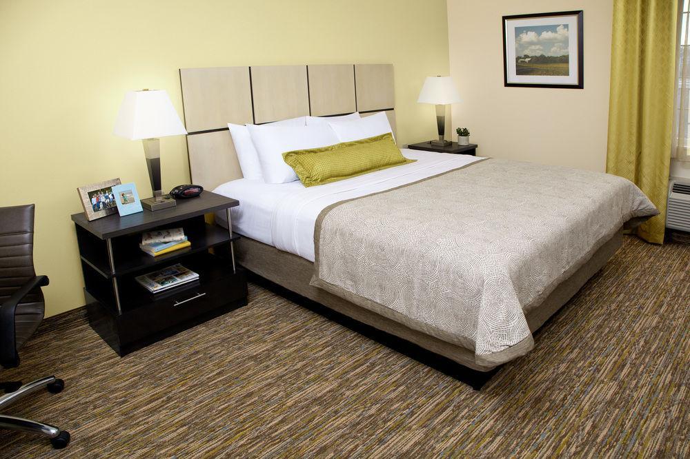 Candlewood Suites College Station By Ihg Bryan Dış mekan fotoğraf