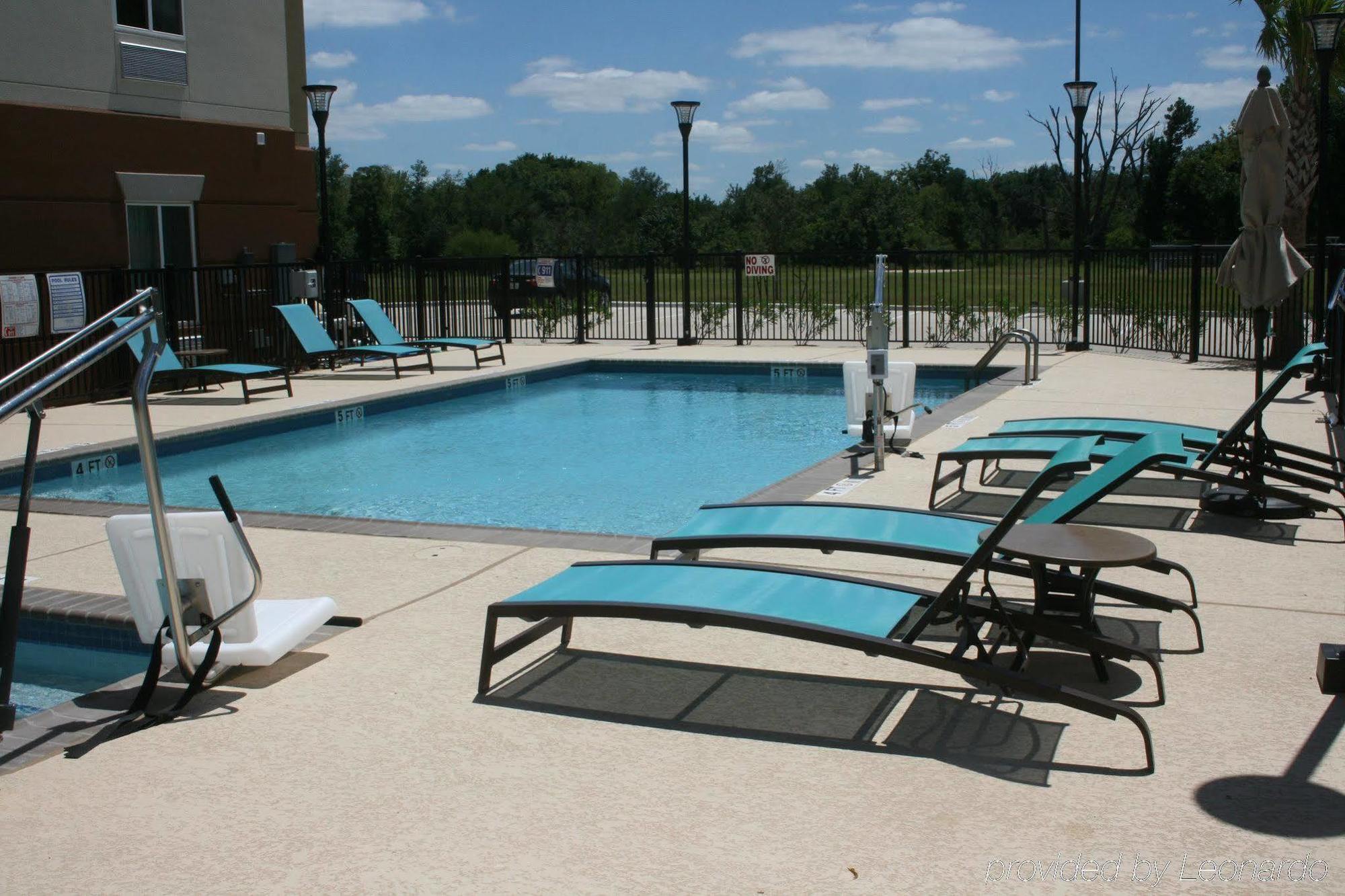 Candlewood Suites College Station By Ihg Bryan Dış mekan fotoğraf