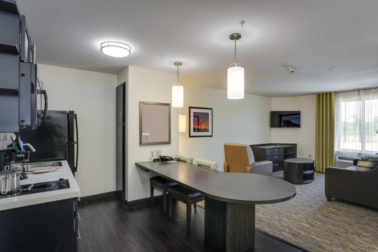 Candlewood Suites College Station By Ihg Bryan Dış mekan fotoğraf
